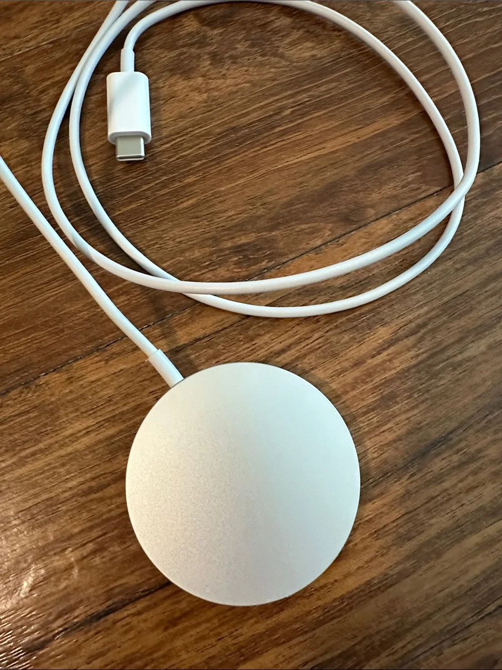 Apple MagSafe Charger (2025)
